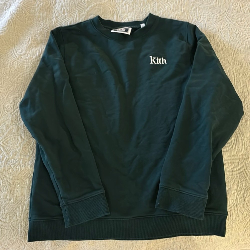 10/11 yr olds hunter green pull overr.  Worn only 2 timeses.